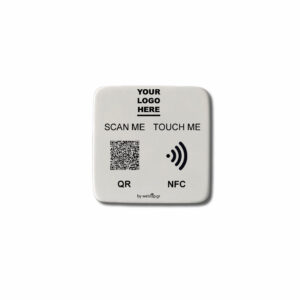 Wood Stand Silver QR & NFC